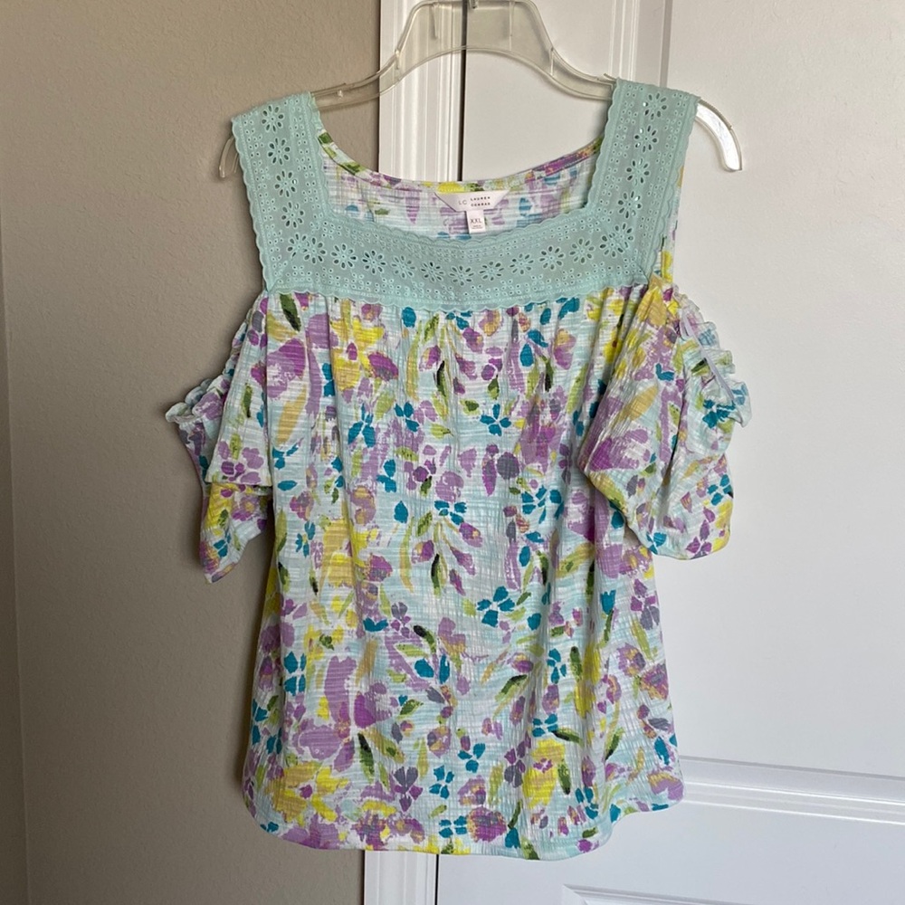 Lauren Conrad cold shoulder blouse lace trim